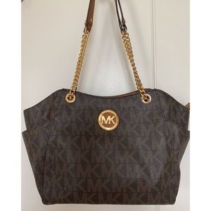 ‼️LIKE NEW‼️ Michael Kors Jet Set Large Chain Tote